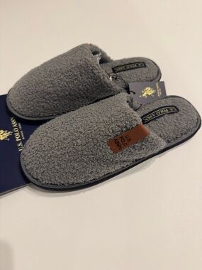 U.S. Polo Assn. Gray Mens Sherpa Slip-On House Slippers